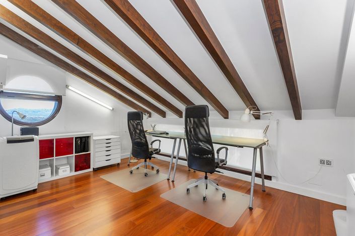 Image No.41-6 Bed Villa for sale