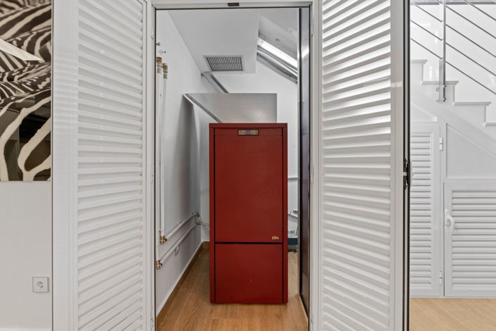 Image No.29-5 Bed Villa for sale