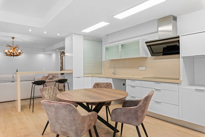 Image No.32-5 Bed Villa for sale