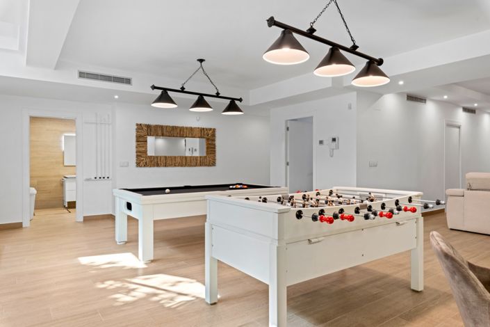 Image No.33-5 Bed Villa for sale