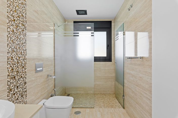 Image No.27-5 Bed Villa for sale