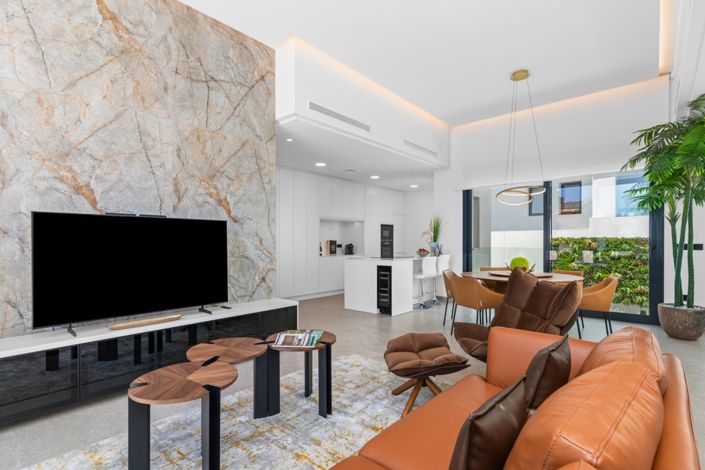 Image No.9-3 Bed Villa for sale