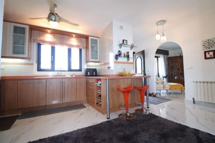 Image No.19-5 Bed Villa for sale