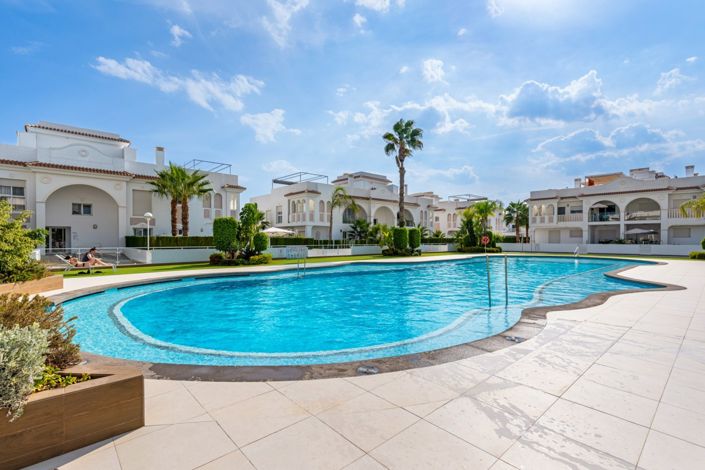 Image No.33-3 Bed Property for sale