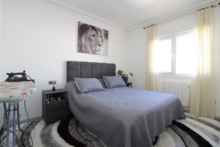 Image No.12-3 Bed Villa for sale