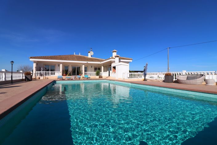 Image No.1-3 Bed Property for sale