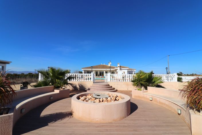 Image No.36-3 Bed Property for sale