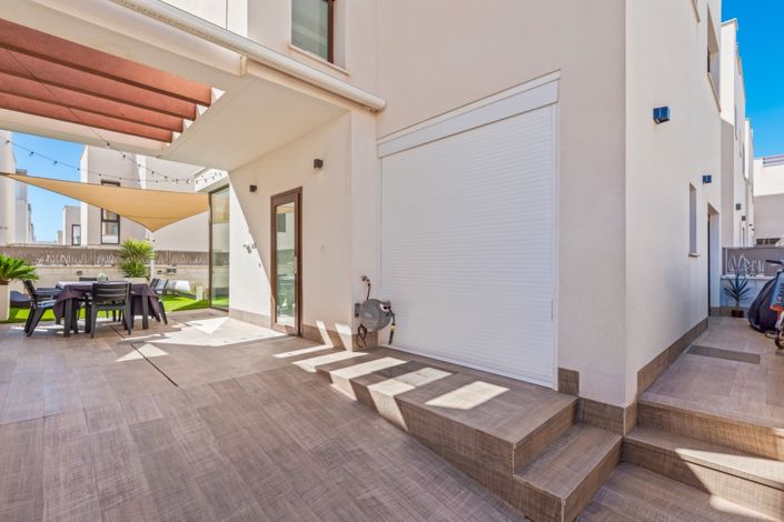 Image No.31-3 Bed Villa for sale