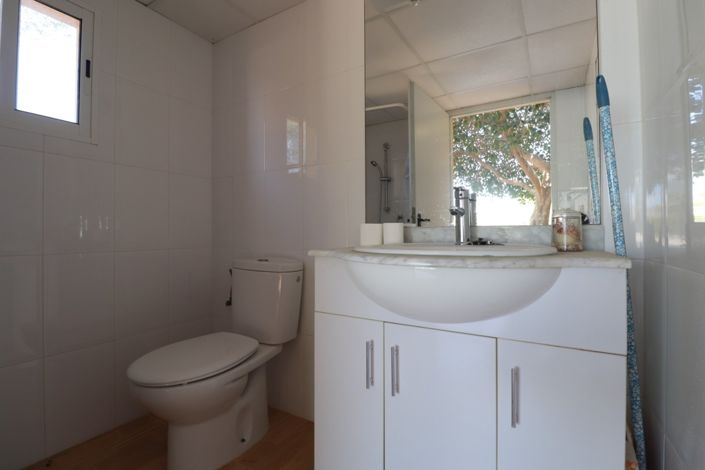 Image No.49-6 Bed Property for sale