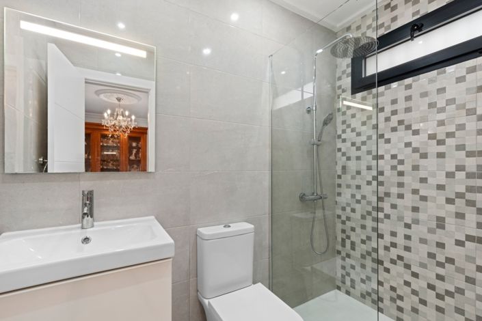 Image No.14-3 Bed Villa for sale