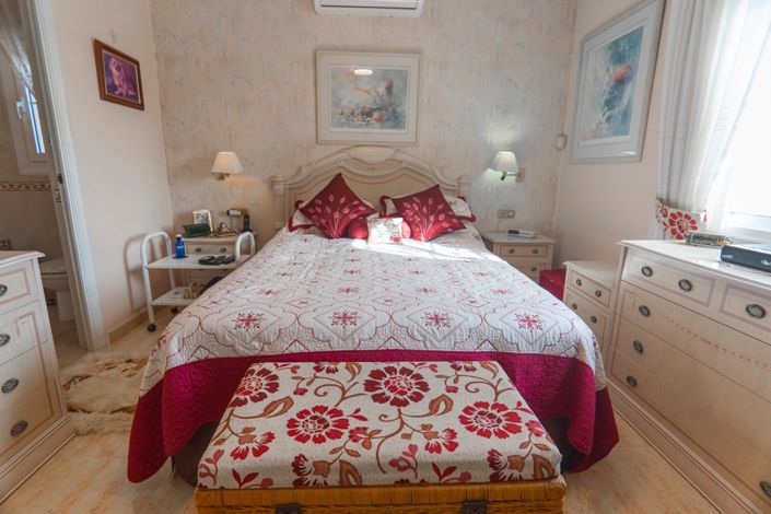 Image No.16-5 Bed Villa for sale