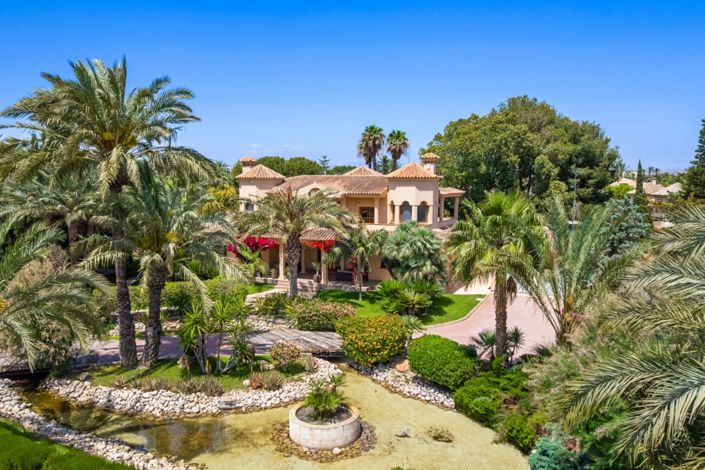 Image No.3-5 Bed Villa for sale