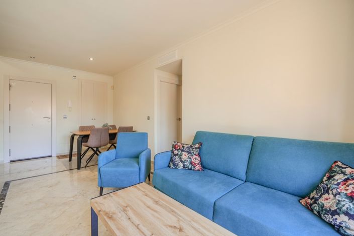 Image No.14-3 Bed Property for sale