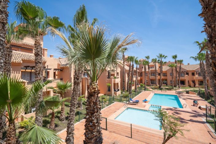 Image No.31-3 Bed Property for sale