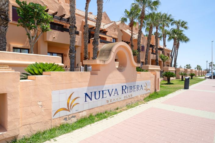 Image No.41-3 Bed Property for sale