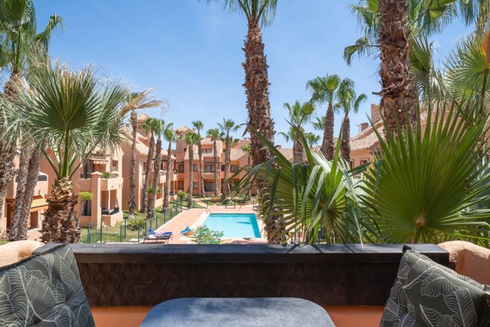 Image No.8-3 Bed Property for sale