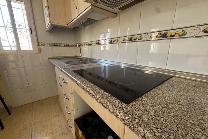 Image No.3-2 Bed Property for sale