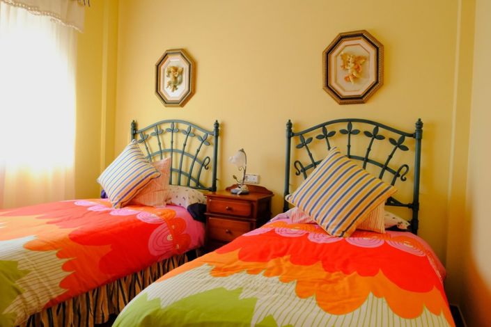 Image No.29-4 Bed Property for sale