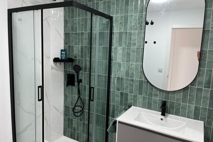 Image No.8-2 Bed Property for sale