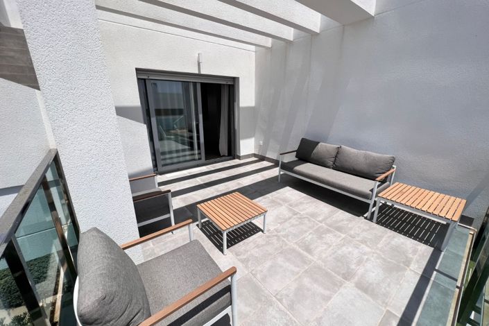 Image No.6-1 Bed Property for sale