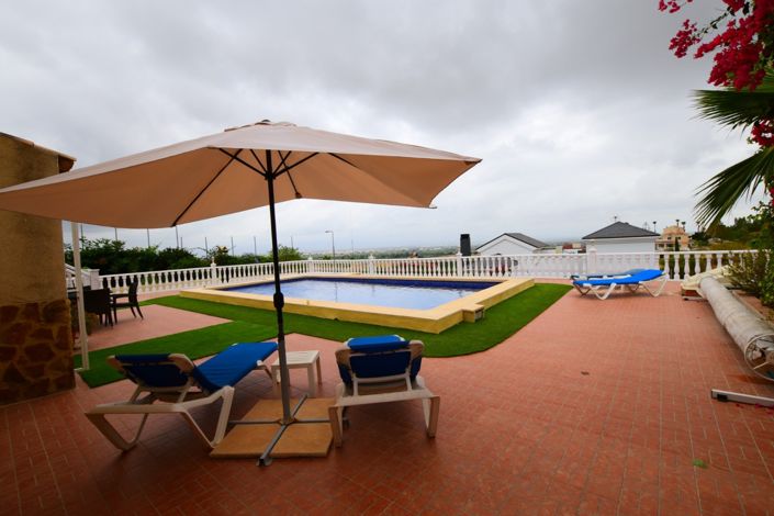 Image No.48-3 Bed Villa for sale