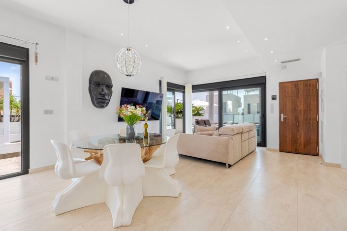 Image No.15-3 Bed Villa for sale