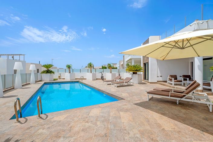 Image No.44-3 Bed Villa for sale