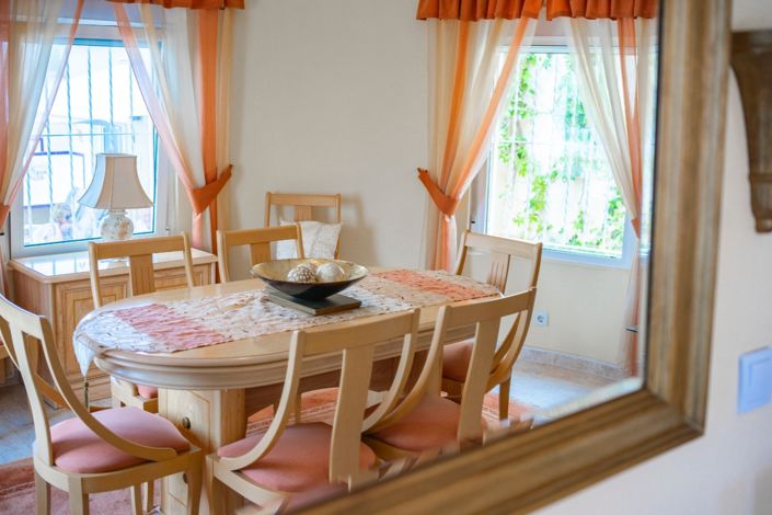 Image No.19-5 Bed Villa for sale