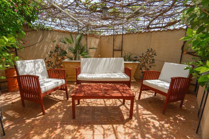 Image No.3-5 Bed Villa for sale