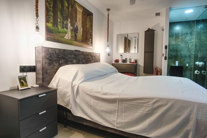 Image No.25-2 Bed Property for sale