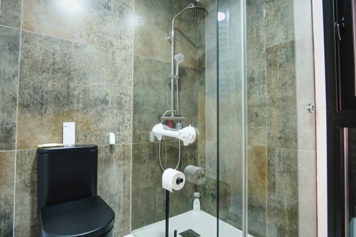 Image No.28-2 Bed Property for sale