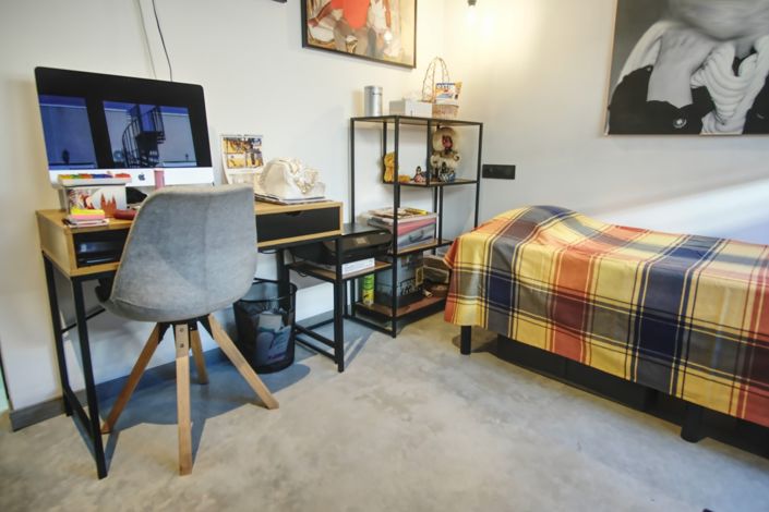 Image No.30-2 Bed Property for sale