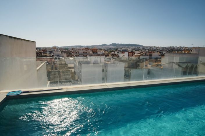 Image No.35-2 Bed Property for sale