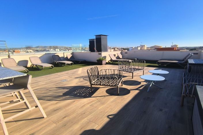 Image No.41-2 Bed Property for sale