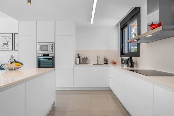 Image No.20-4 Bed Villa for sale