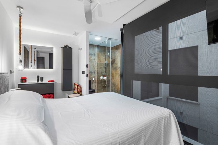 Image No.23-2 Bed Property for sale