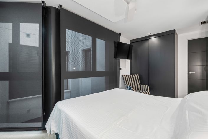 Image No.24-2 Bed Property for sale