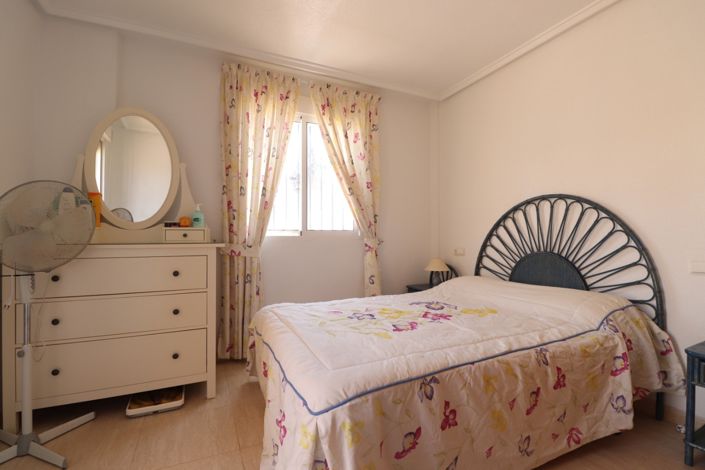 Image No.10-3 Bed Quad for sale