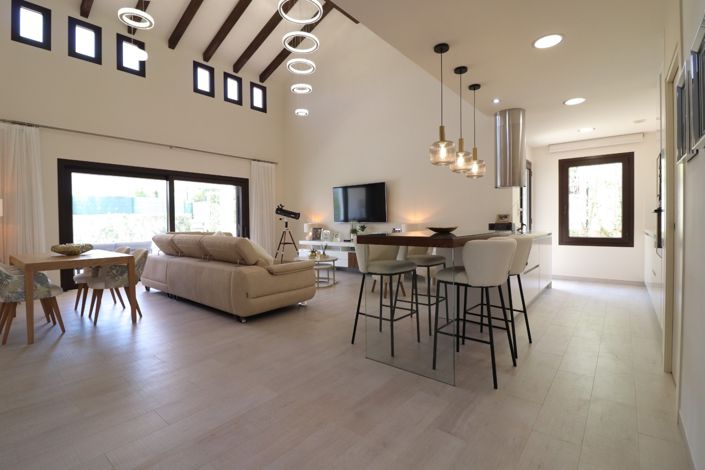 Image No.3-3 Bed Villa for sale