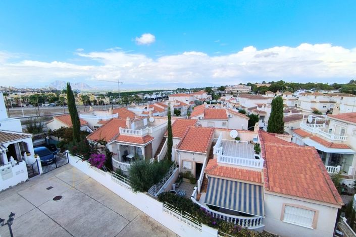 Image No.21-3 Bed Villa for sale