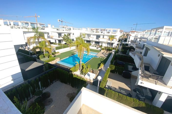 Image No.25-3 Bed Villa for sale