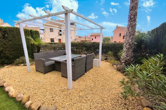 Image No.17-2 Bed Bungalow for sale