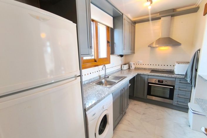 Image No.8-2 Bed Bungalow for sale