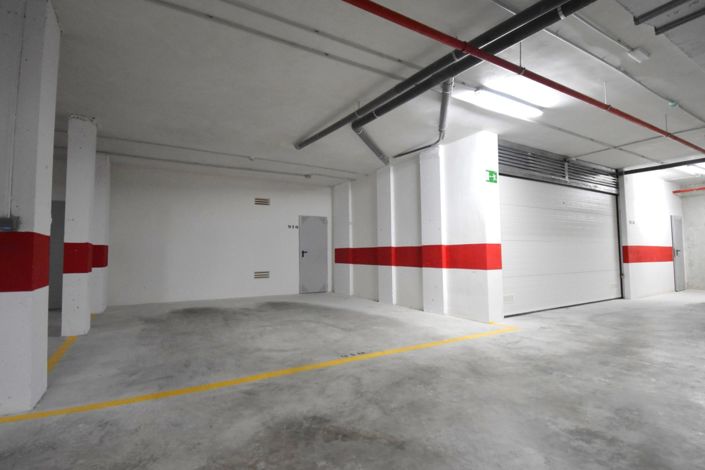 Image No.20-3 Bed Property for sale