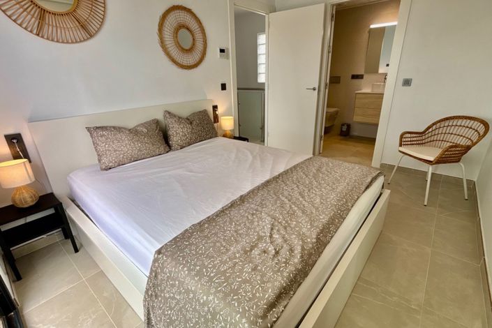 Image No.20-2 Bed Villa for sale