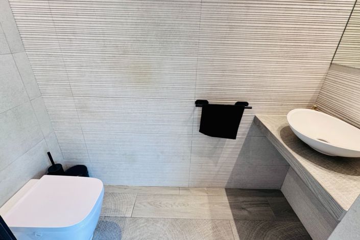 Image No.25-2 Bed Villa for sale