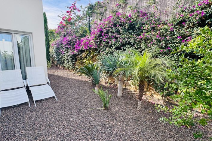 Image No.32-2 Bed Villa for sale