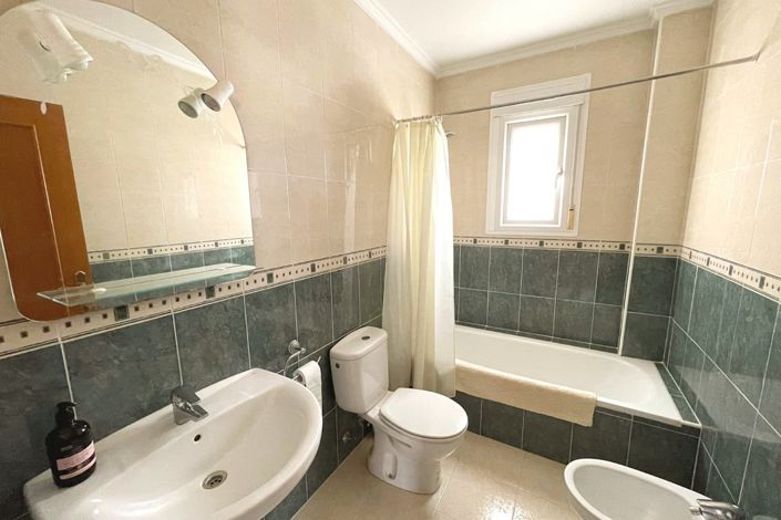 Image No.13-3 Bed Villa for sale