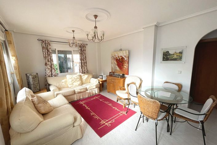 Image No.3-3 Bed Villa for sale