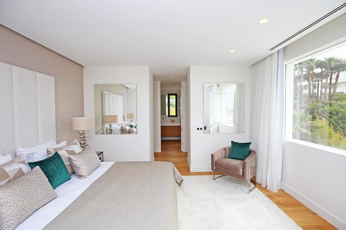 Image No.11-5 Bed Villa for sale